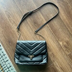 Black crossbody purse